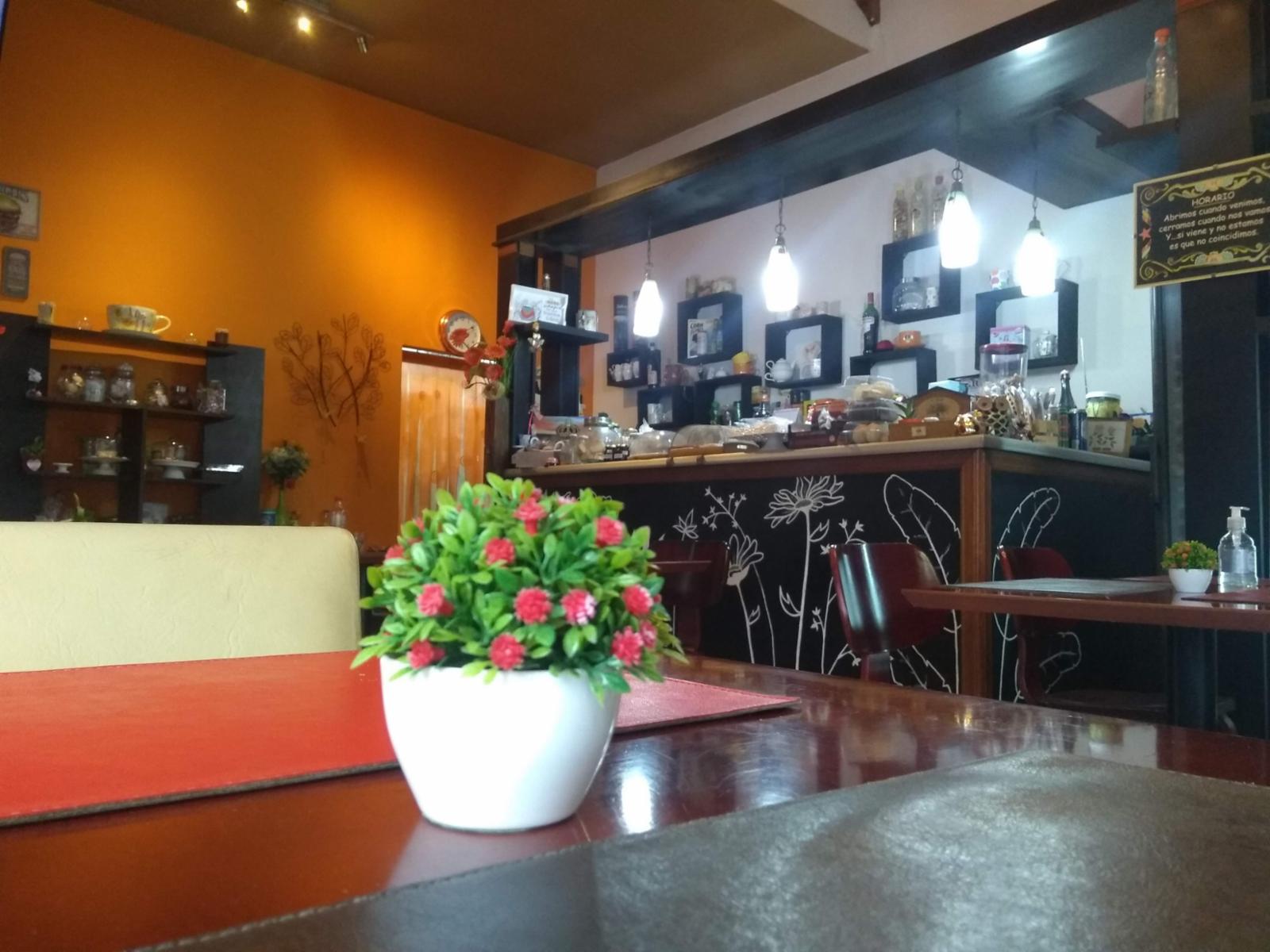 VENTA de Fondo de Comercio + Local - Cafetería - Villa General Belgrano