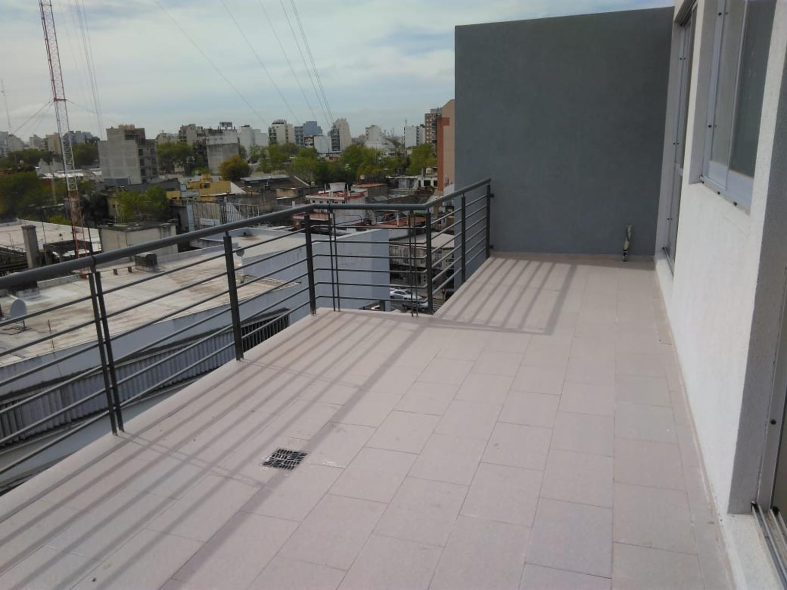 # 2 Amb # Balcon Terraza # Frente # Gge Opcional