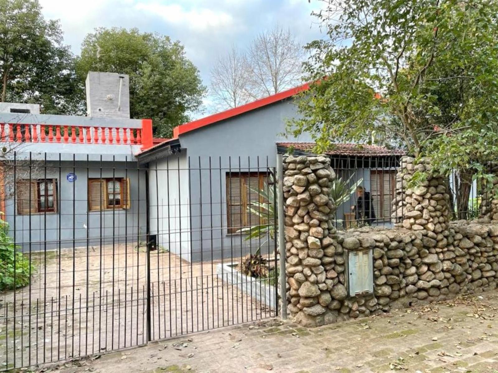 Casa Quinta 3 Ambientes En Venta - Francisco Alvarez, Moreno