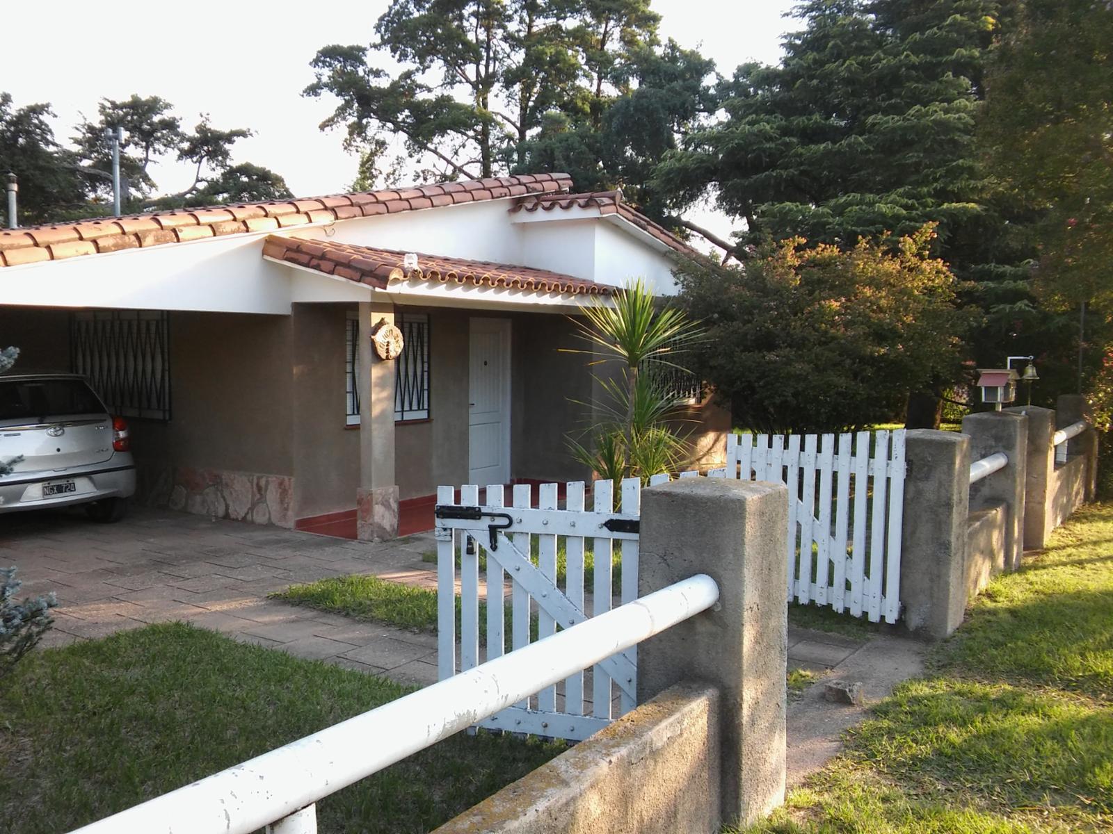 Casa de 2 dormitorios en Villa Rumipal