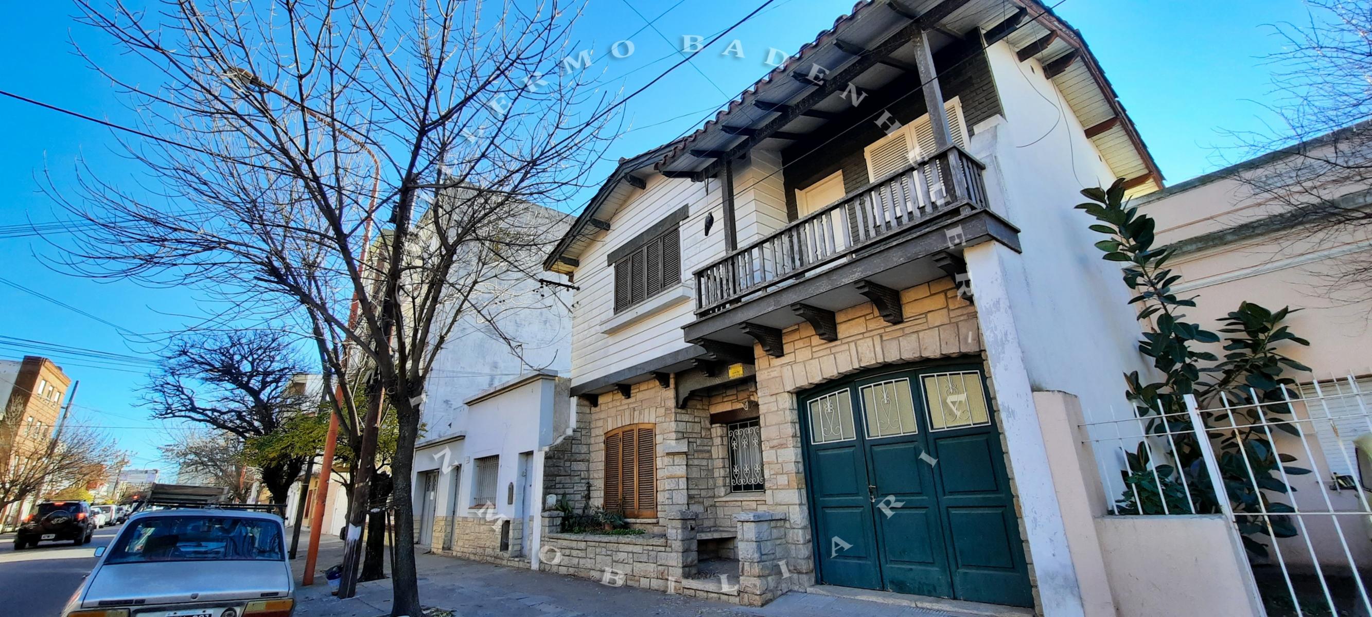 Casa en venta de Estilo Espa�ol Mediterraneo - Alvarado 900