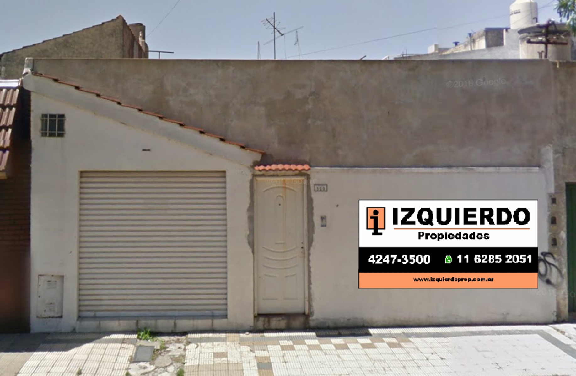Casa 4 Amb. con Garaje  - Patio y Terraza