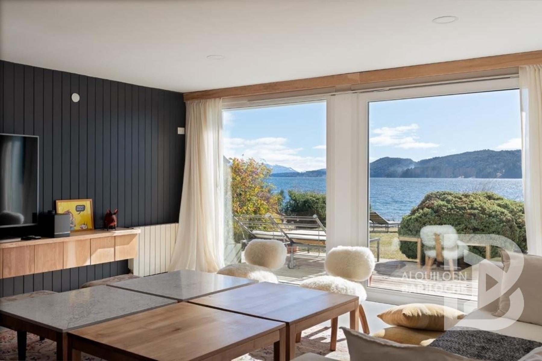 Alquiler Casa en Bariloche con Costa de Lago Nahuel Huapi. 8 PAX. Km10.