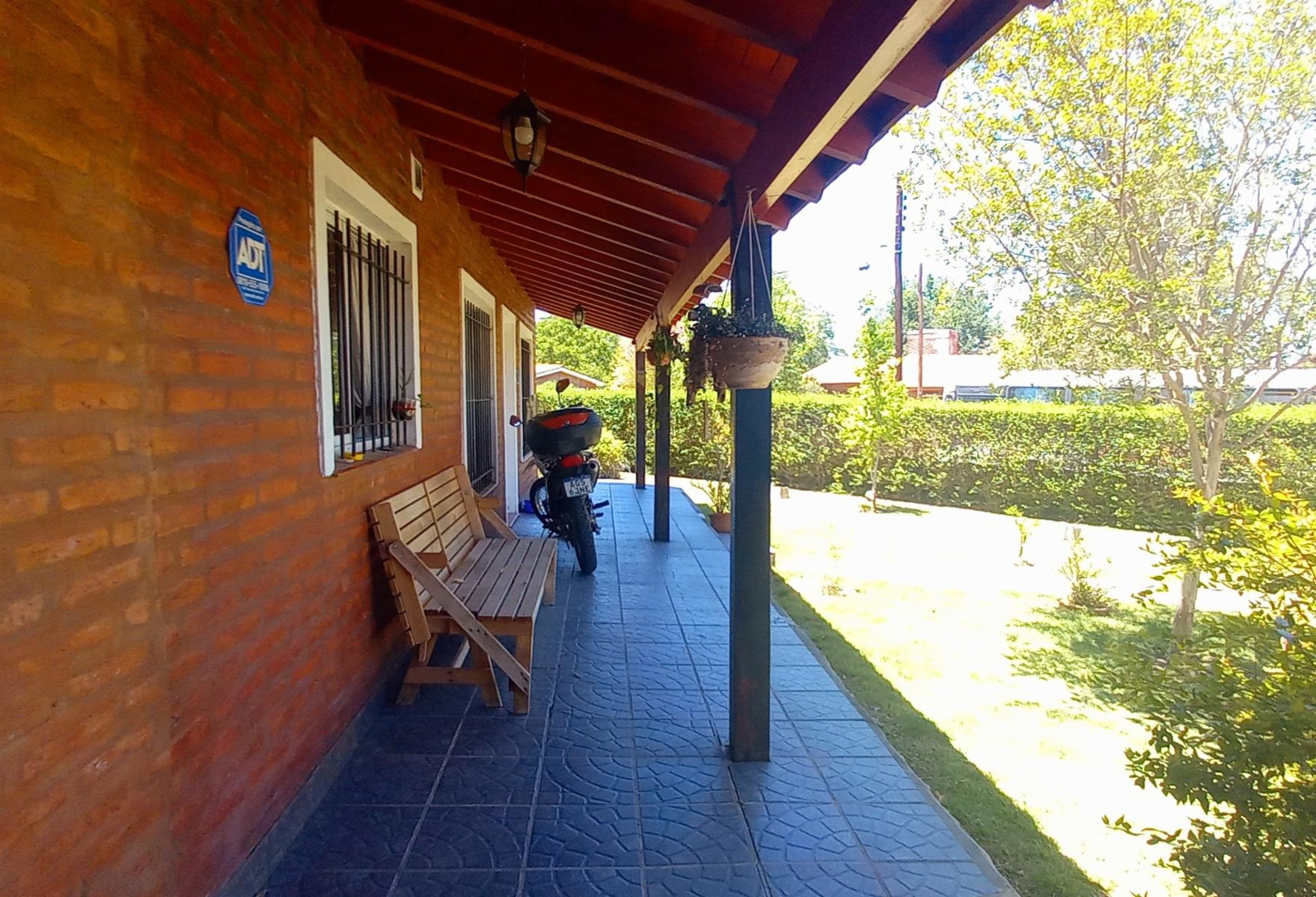 Casa Chalet 3 Dormitorios, Parque, Gas Natural, Asfalto, Valle Hermoso, Córdoba