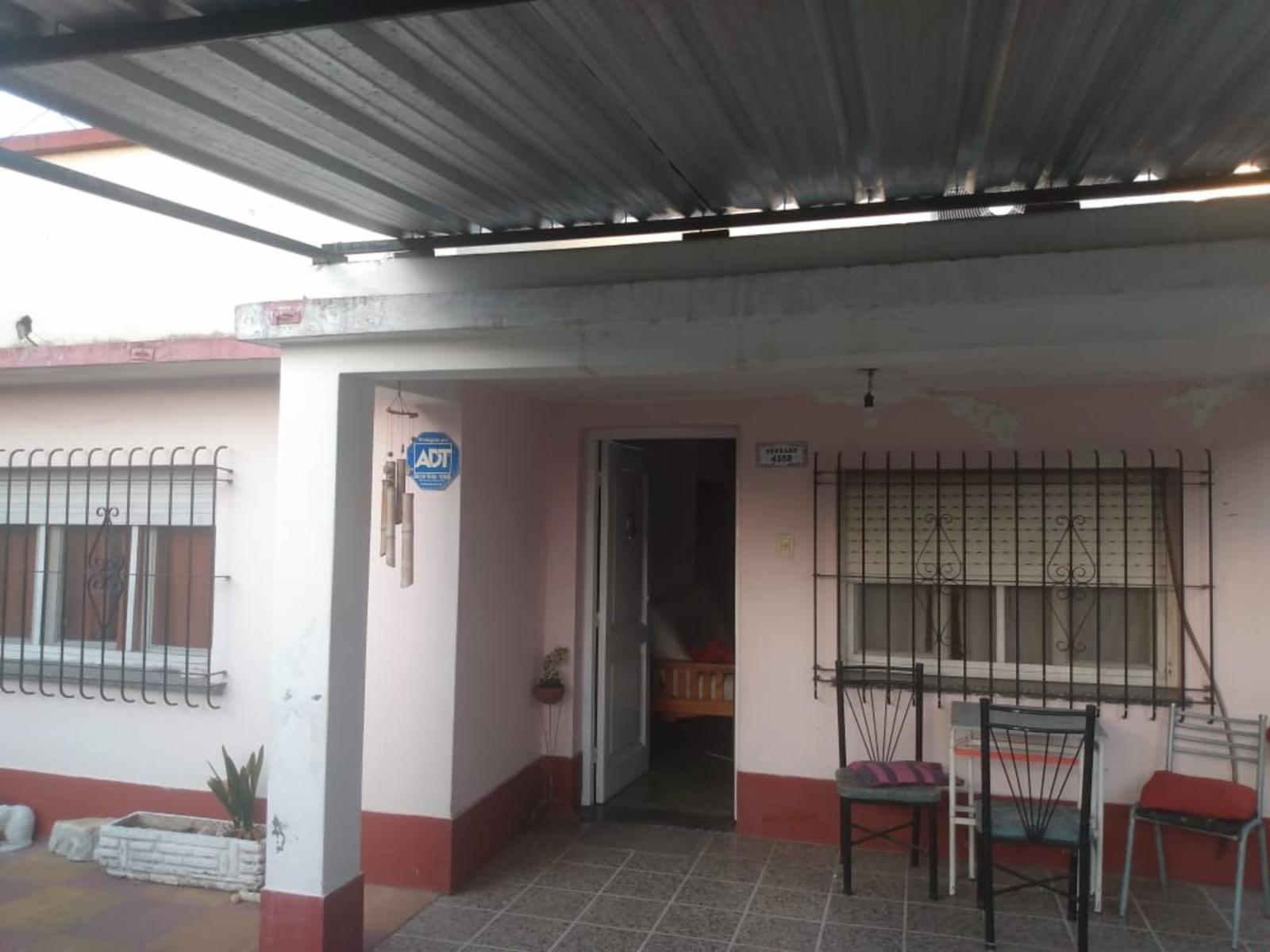 Casa 3 ambientes en Jose C. Paz. Venta urgente por viaje