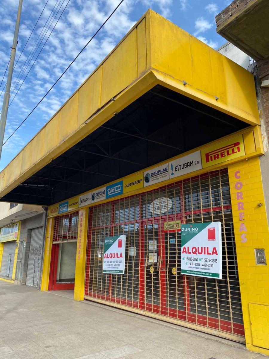 Importante local comercial en Av Peron en alquiler