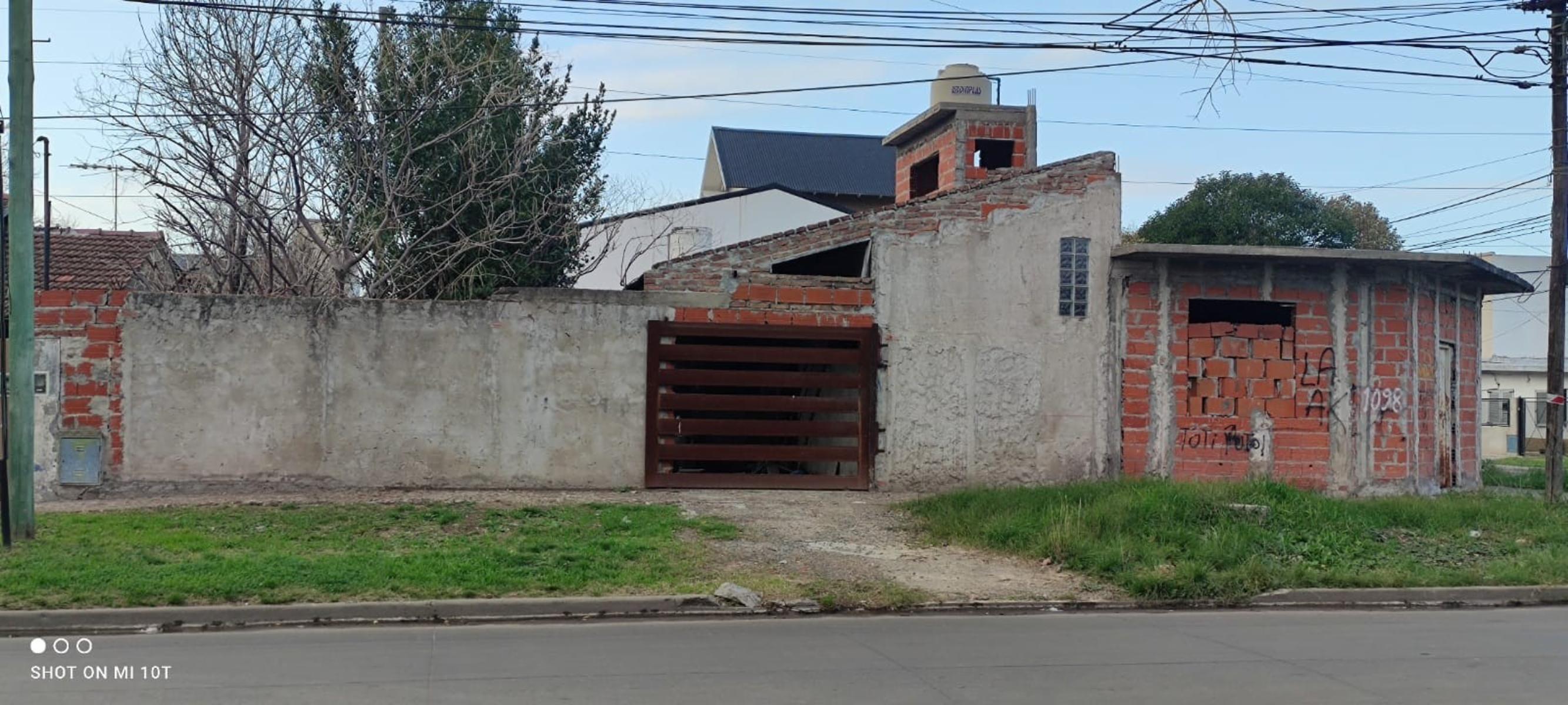 Casa a terminar en Ituzaingó Norte