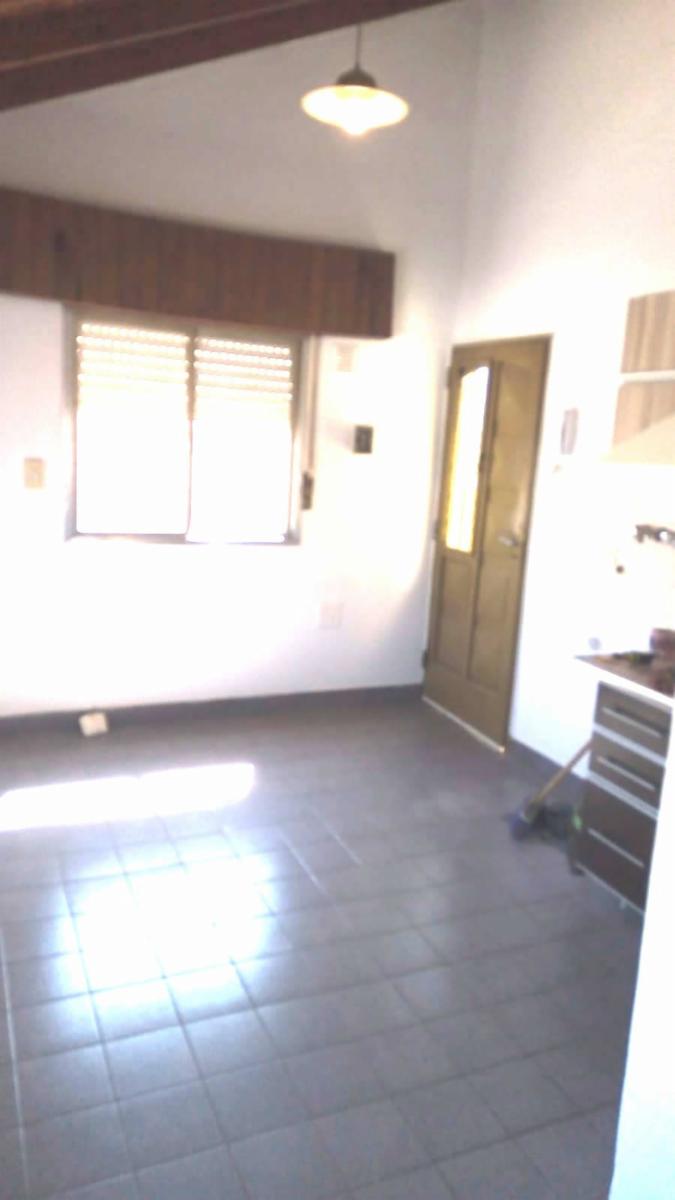 A455 Alquiler Villa Sarmiento Departamento 1 Dormitorio sin Expensas
