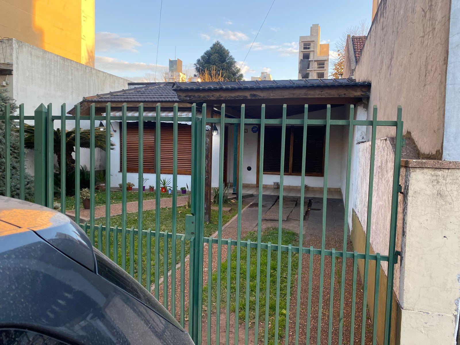 Hermosa casa de tres ambientes en venta