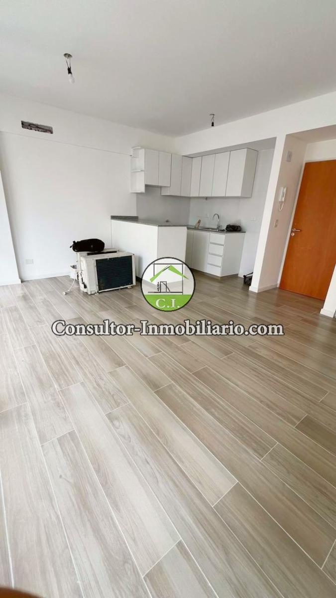 Flamante Semi-piso 2 Ambientes con Balcon en Almagro