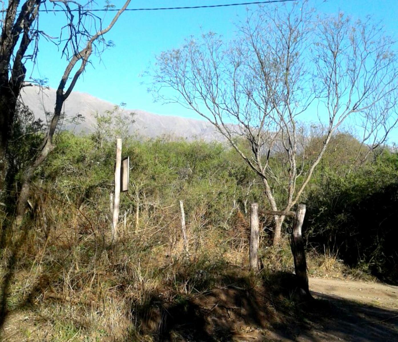 LOTE / Esquina / CRUZ DE CAÑA (cba)