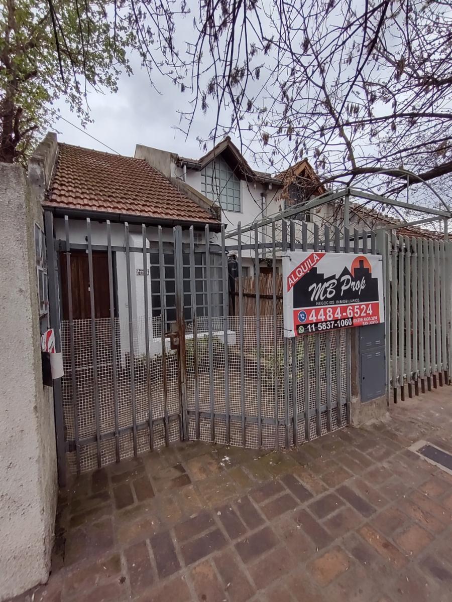 Dúplex de 2 amb en venta. Ramos Mejia