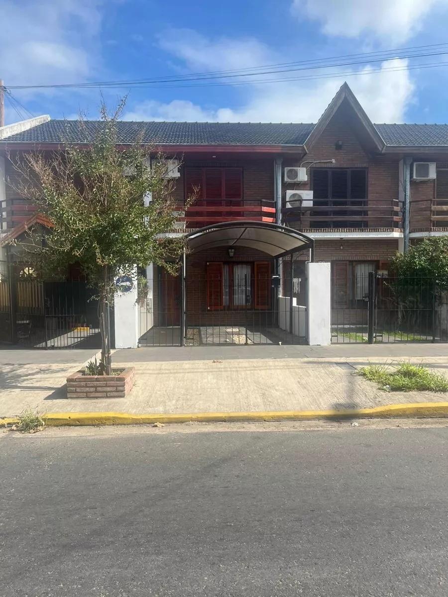 DUPLEX 3 AMBIENTES CON PATIO Y COCHERA - SAN JUSTO