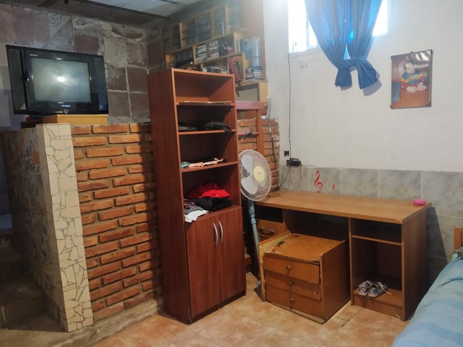 Vende Casa 3 Ambientes Tanti Centro Cordoba