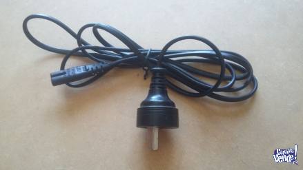 Fuente Switching Universal (12vcc/0.75A) - Cable de Poder