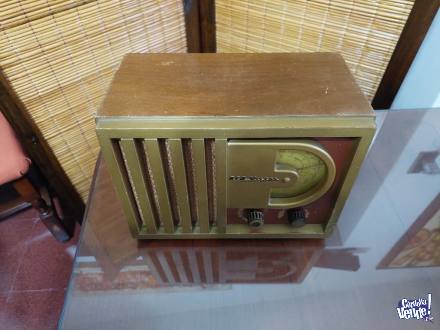 RADIO RCA VICTOR Mod 575 MXI