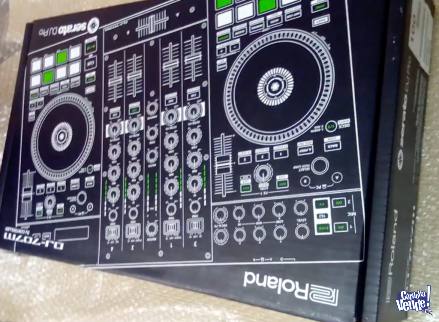 Roland AIRA DJ-707M DJ Controlle