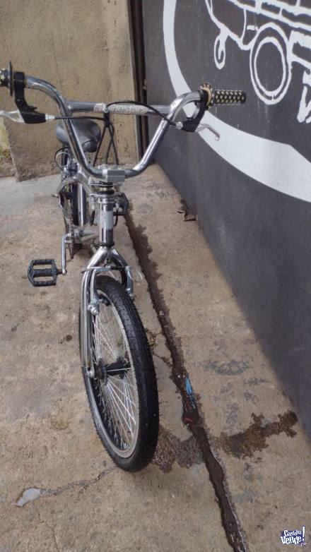 Bicileta BMX tomaselli XT5