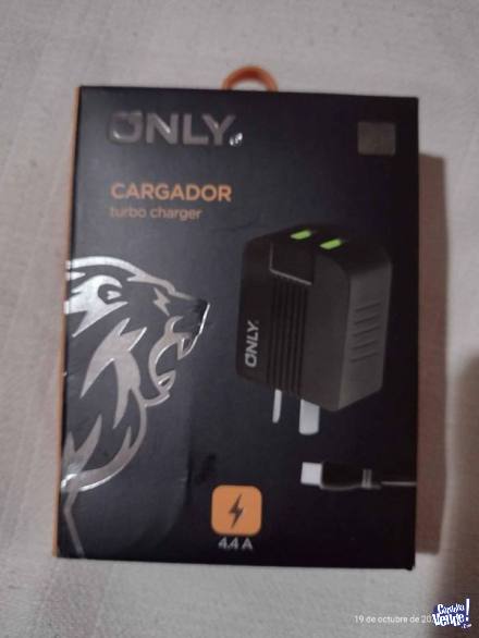 Cargador Carga Rápida 4.4A 2 Salidas USB Marca Only + Cable