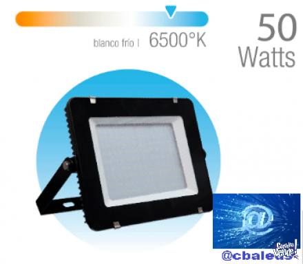 REFLECTOR PROYECTOR LED 50w frio =400W