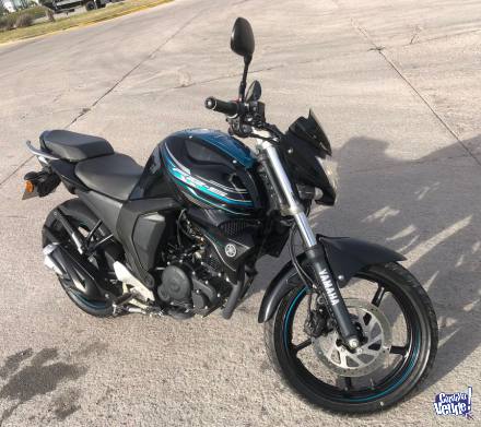 Yamaha FZ 2.0 con 4700 kms