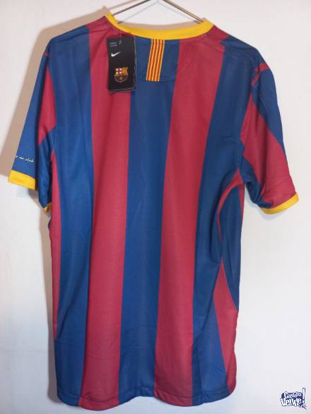 CAMISETA BARCELONA 2010/2011 - REPLICA - Talle L