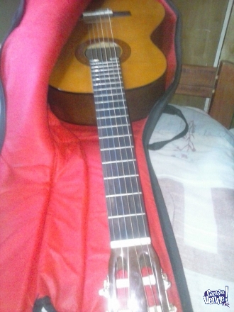 CORDOBA CAPITAL Guitarra yamaha c40 mas funda poco uso