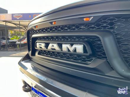 Chrysler RAM Laramie 1500 V8 2014