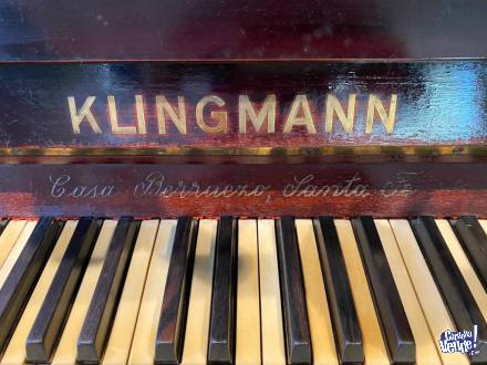 piano vertical Klingmann