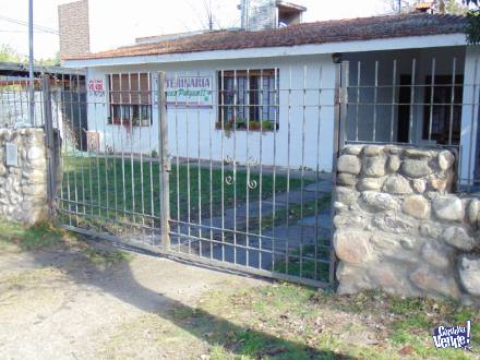 Dueño vende a U$S70.000 casa con parque en Icho Cruz FACILIDADES