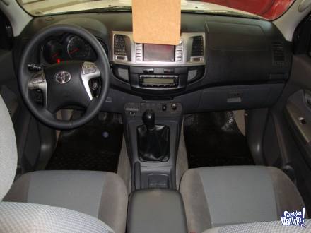Toyota Hilux 3.0 SRV tdi 4x2 c/cuero