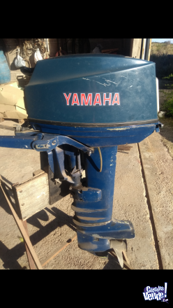 Vendo Yamaha 25 o permuto por bote 