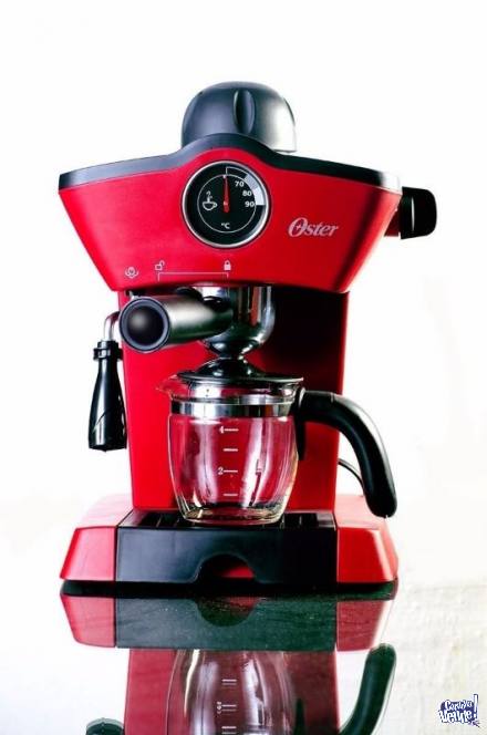 Cafetera Oster 4188 Espresso, Capuccino Sistema Hidropresió