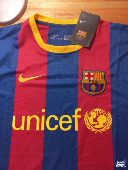 CAMISETA BARCELONA 2010/2011 - REPLICA - Talle L