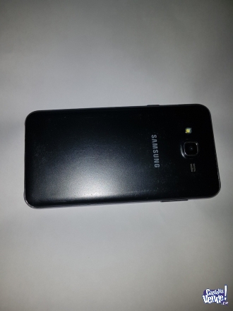 Samsung J7 