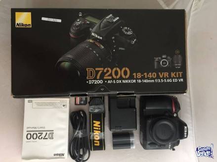 Nikon D7200 24.2 MP AF-S 18-140mm VR Kit Lens Digital SLR Ca