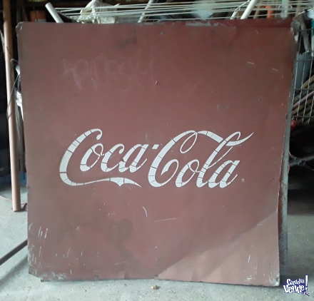 2 viejos carteles de Coca Cola