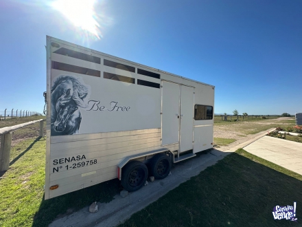 Vendo trailer de caballos larga distancia con camarote y cocina,etc.