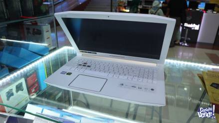Acer Predator Helios 300 i7 32gb RAM 512gb 1tb HDD gtx1080