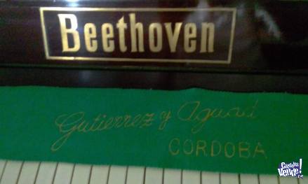 Vendo piano Alemán BEETHOVEN
