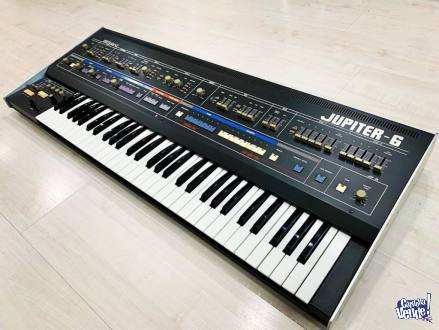 Roland Jupiter-6 Keyboard 61 Keys