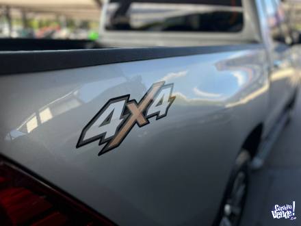 Toyota Hilux 2.8 SRX 4x4 AT 2018