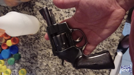 Vendo Revolver ARMINIUS 22 MAG