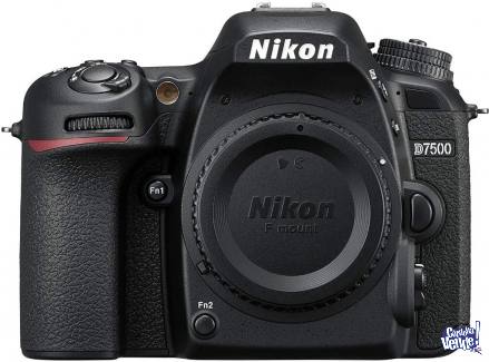 Nikon D7500 Cuerpo + SD 16 GB