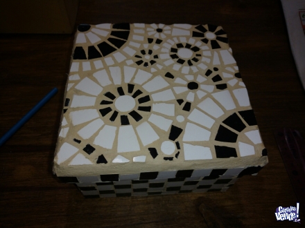 Caja 15x15 en mosaiquismo