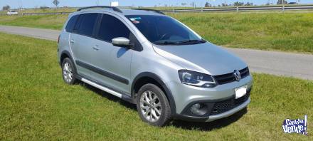 Volkswagen Suran Cross Unica Mano GNC recibo menor financio