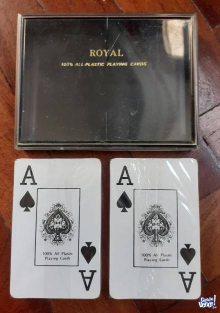 Juego De Cartas De Poker Royal