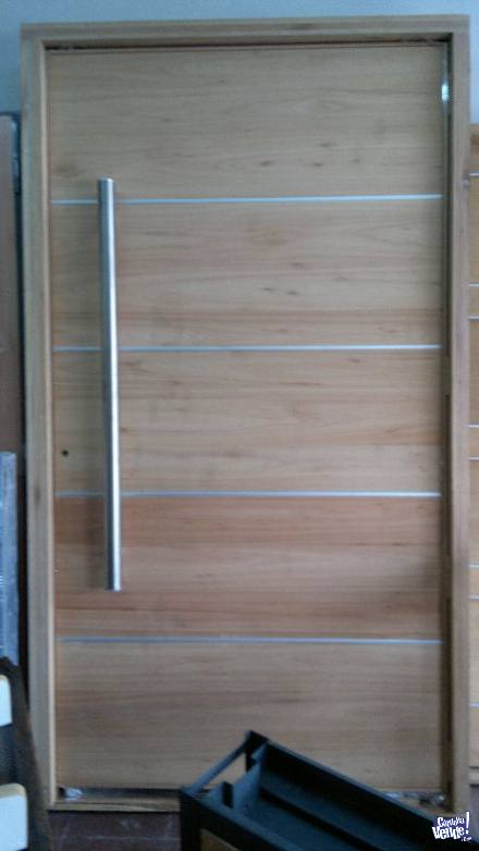 Puerta pivot madera premiun, apliques de aluminio 1,30x2,30