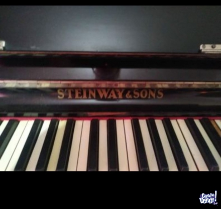Vendo o permuto Pianos Steinway & Sons año 1884 en muy buen estado, funcionando muy bien.