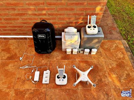 PHANTOM 4 PRO CON 5 BATERIAS